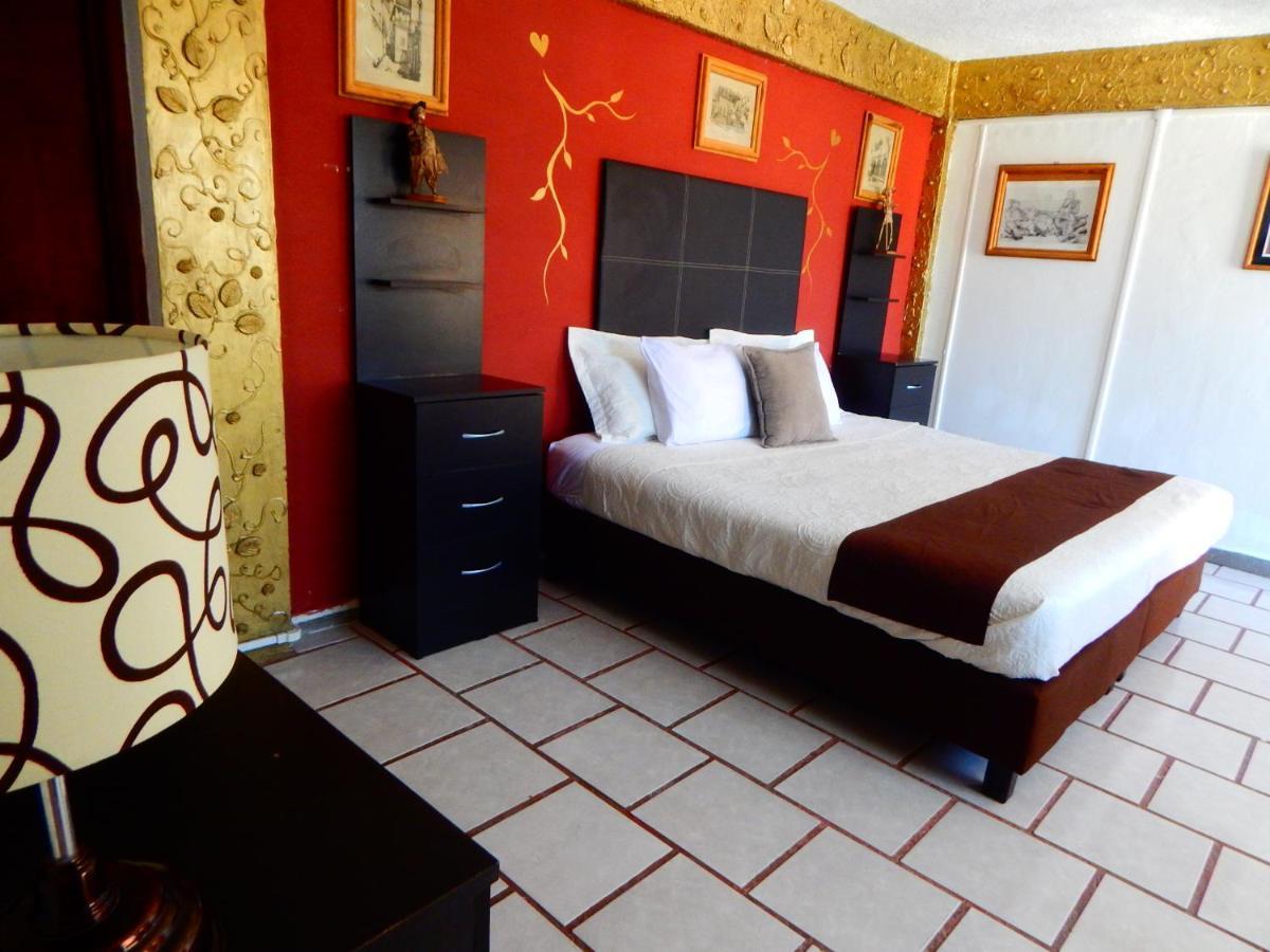 Hotel Casona De Las Aves กัวนาฮัวโต ภายนอก รูปภาพ
