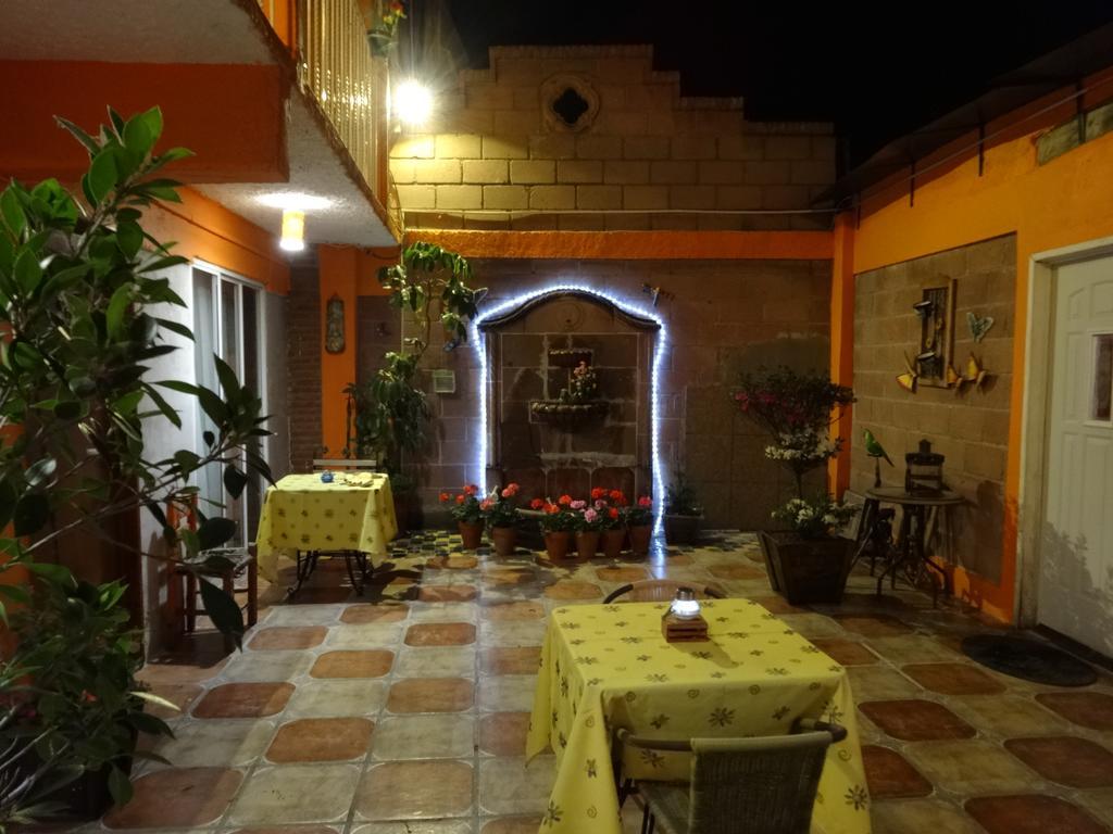 Hotel Casona De Las Aves กัวนาฮัวโต ภายนอก รูปภาพ